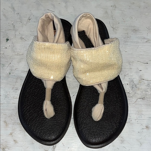 Sanuk Women's Yoga Sling Sequins Natural Tan Sandals | size 6 - Picture 1 of 7